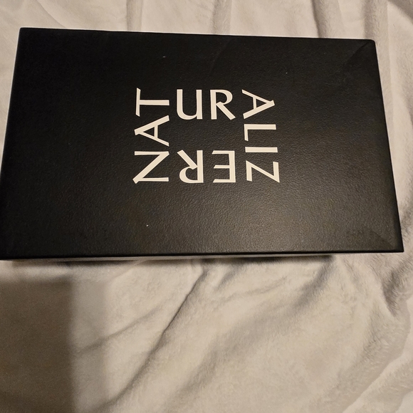 Naturalizer Black Sandals with Scallop Strap - Picture 6 of 7